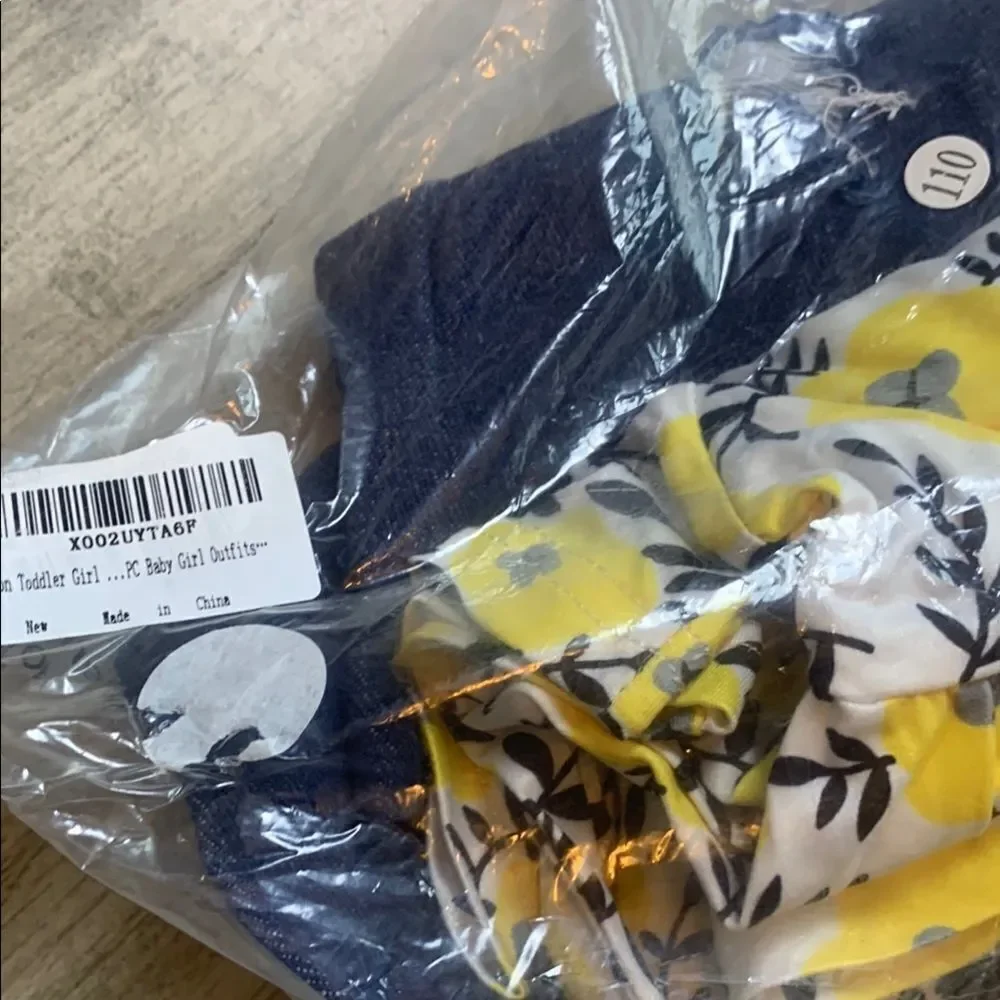Floral Baby Top with Denim Shorts 3/4 y/o